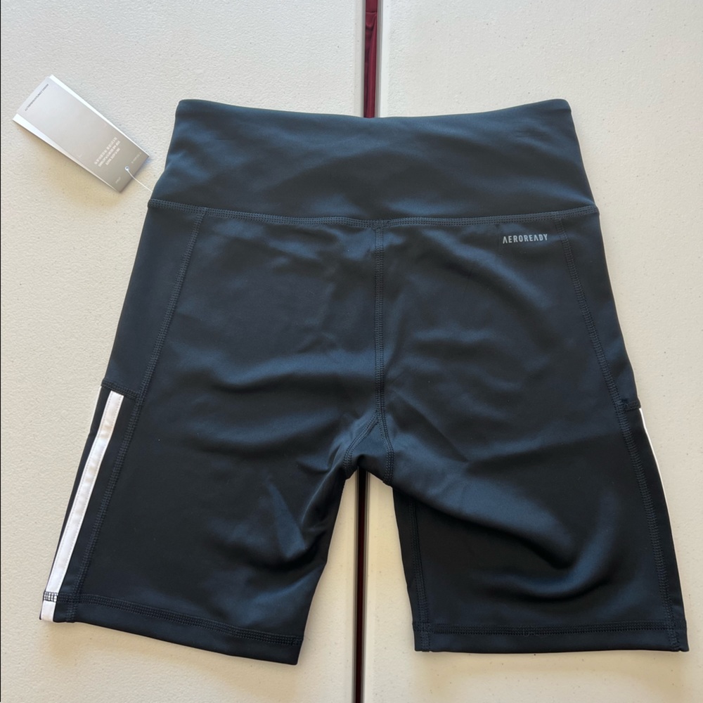 Adidas Women’s Aeroready Tight Fit Three Stripe High Waist Bike Shorts NWT - Picture 4 of 6